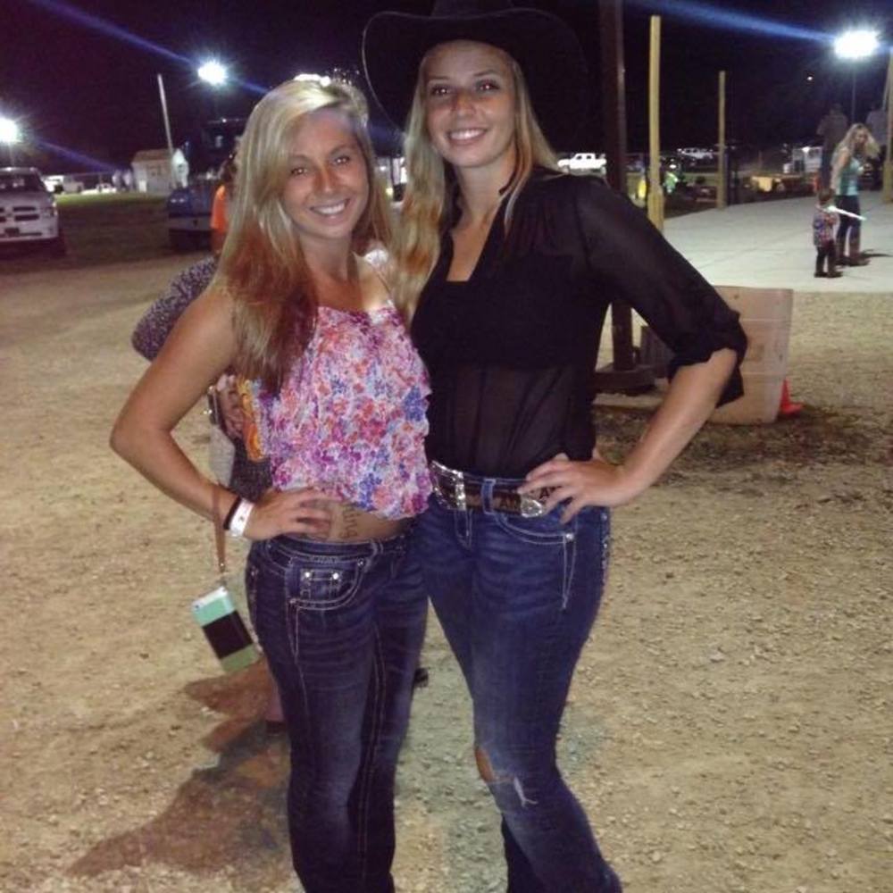 Meet your Posher, Pari